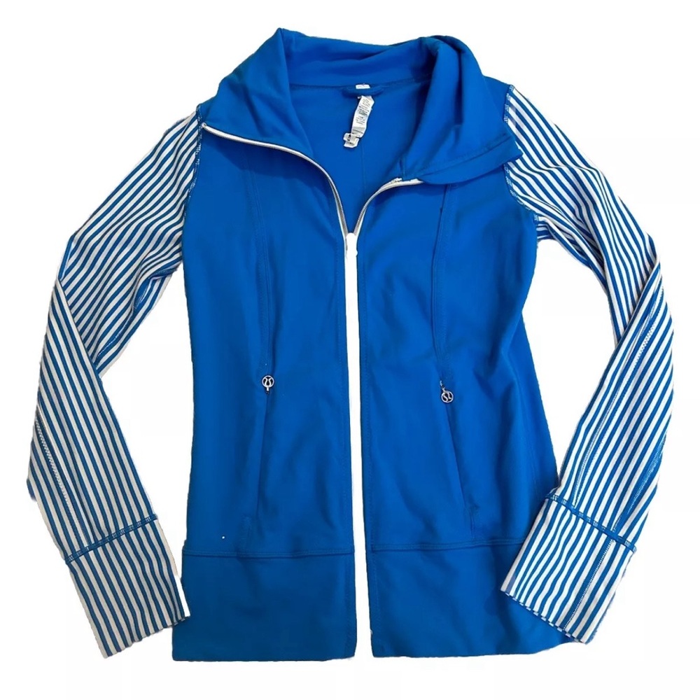 Lululemon Zip Up Long Sleeve Jacket Blue Striped Sleeves Sz 4 Pockets
